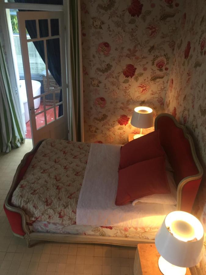 Damechouette Bed & Breakfast Pujols  Exterior foto